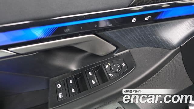 BMW i5 2025 — ფოტო 28/33