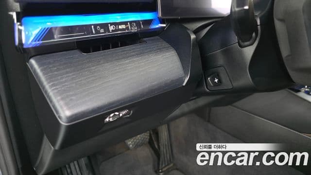BMW i5 2025 — ფოტო 4/33