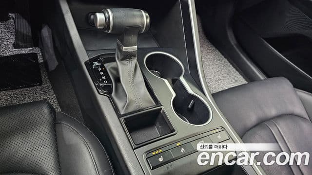 Kia K5 2023 — ფოტო 9/20
