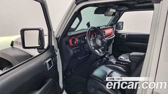 Jeep Wrangler 2019 — Şəkil 10/20