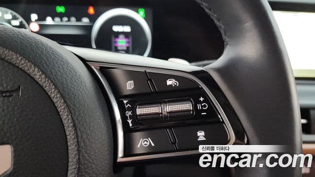 Kia Seltos 2023 — Şəkil 15/20