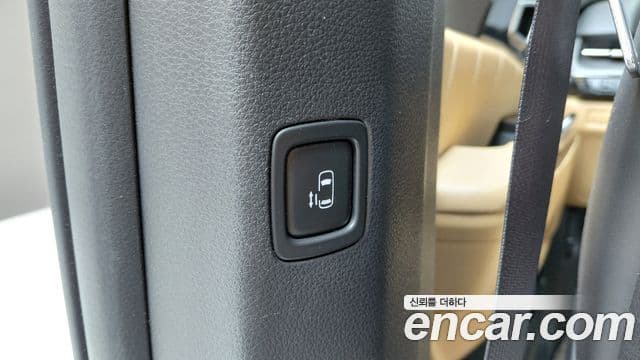 Kia Carnival 2021 — фото 20 из 20