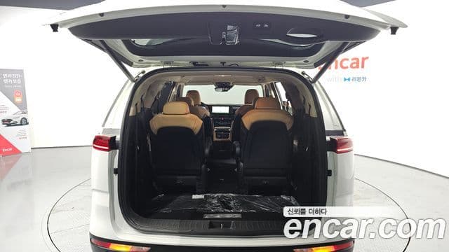 Kia Carnival 2023 — Şəkil 20/20
