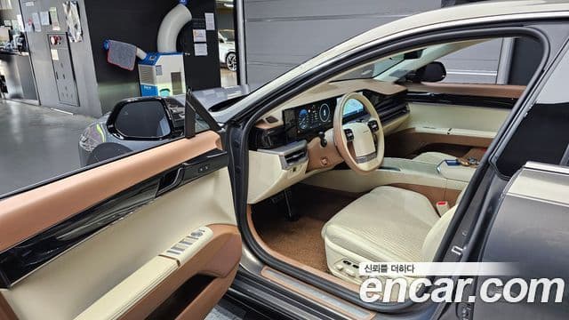 Hyundai Grandeur 2022 — ფოტო 10/20