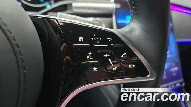 Mercedes-Benz S-Class 2024 — Photo 17/33