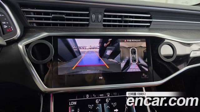 Audi A6 2021 — фото 15 из 20