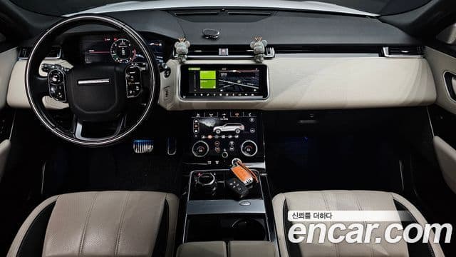 Land Rover Range Rover Velar 2018 — ფოტო 10/20