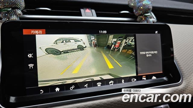 Land Rover Range Rover Velar 2018 — фото 15 из 20
