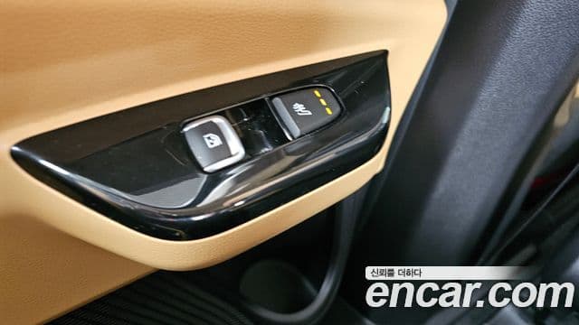 Kia Carnival 2021 — Şəkil 19/20