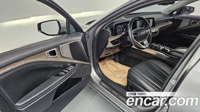 Kia K8 2022 — фото 10 из 20