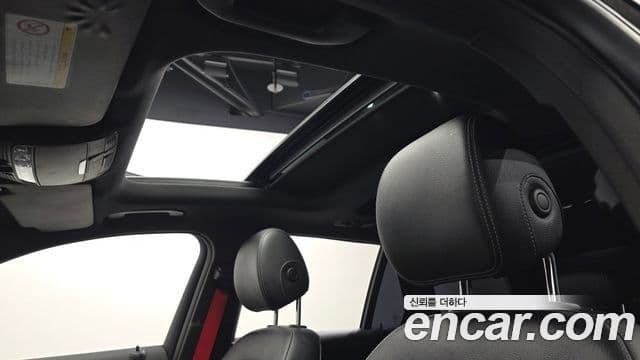 Mercedes-Benz GLC-Class 2018 — ფოტო 18/20