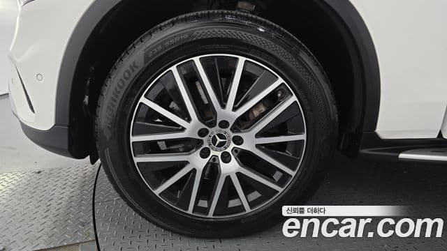 Mercedes-Benz GLC-Class 2021 — ფოტო 5/20
