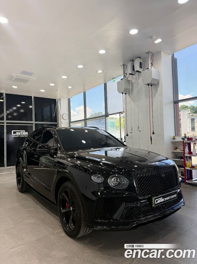 Bentley Bentayga 2024 — Şəkil 2/20