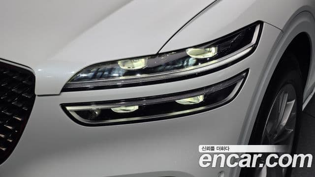 Genesis GV70 2024 — ფოტო 26/35