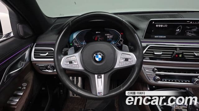 BMW 7 Series 2019 — Фото 14/20