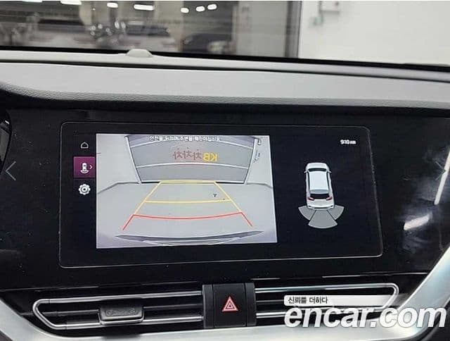 Kia Niro 2021 — Фото 13/19