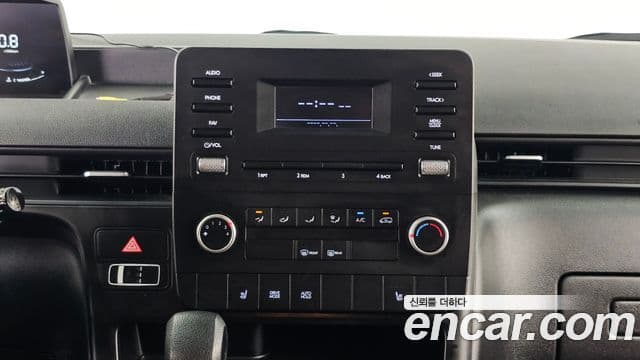Hyundai Staria 2022 — фото 14 из 20