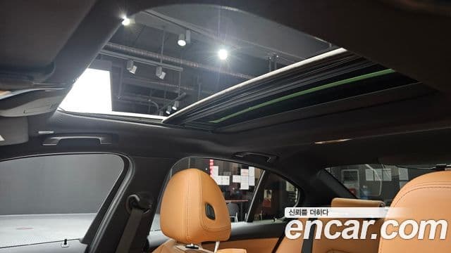 BMW 3 Series 2025 — Şəkil 19/20