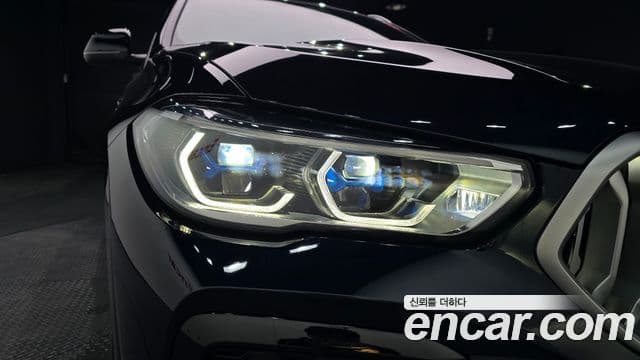 BMW X6 2023 — Photo 27/30