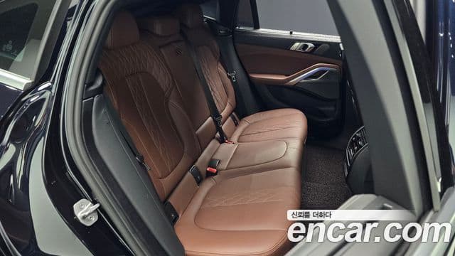 BMW X6 2023 — Photo 23/30