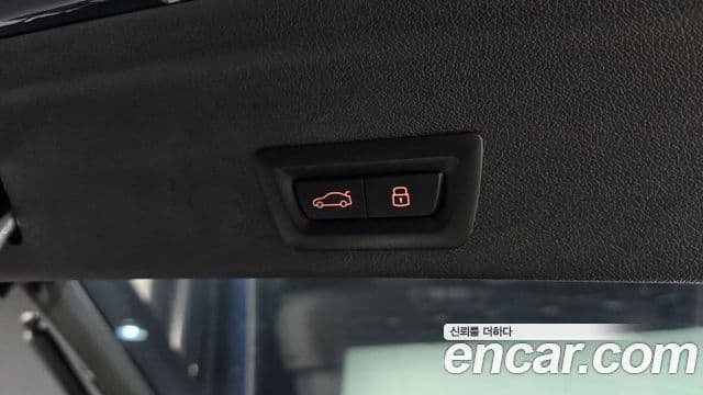 BMW X6 2023 — Photo 2/30