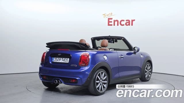 Mini Cooper S Convertible 2021 — фото 2 из 20