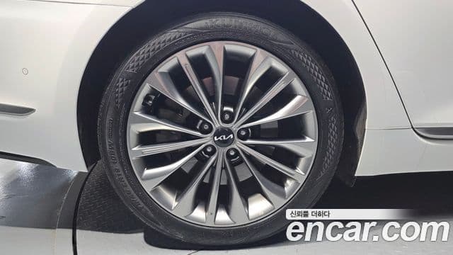 Kia The K9 2022 — ფოტო 4/20