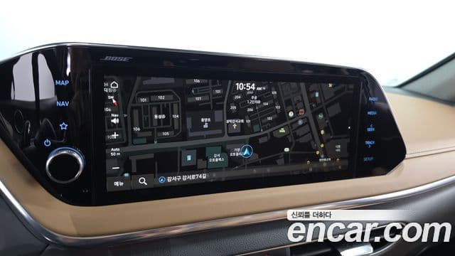Hyundai Sonata 2021 — ფოტო 14/20