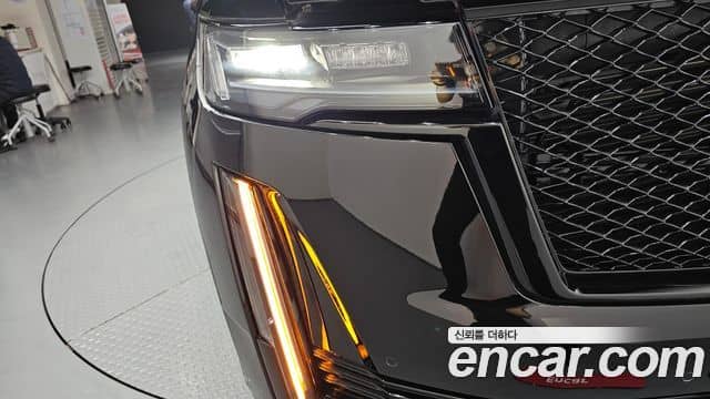 Cadillac Escalade, 2023