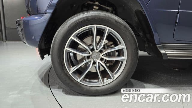 Mercedes-Benz G-Class 2024 — Photo 18/34