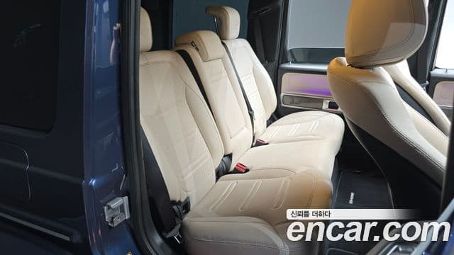 Mercedes-Benz G-Class 2024 — Photo 6/34