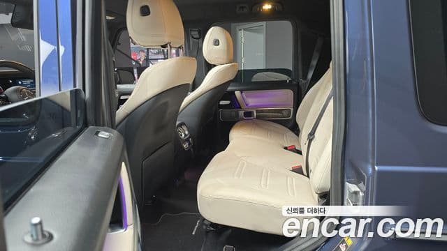 Mercedes-Benz G-Class 2024 — Photo 9/34
