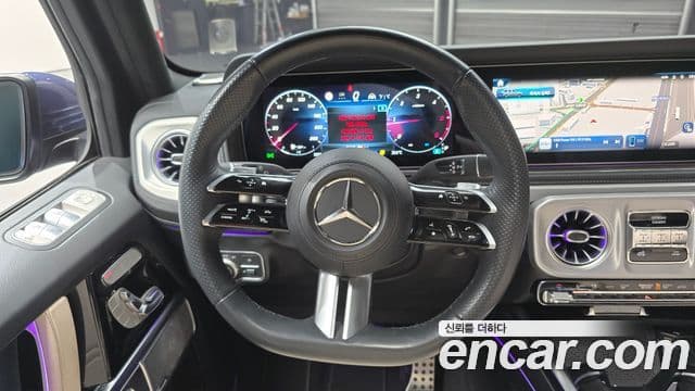 Mercedes-Benz G-Class 2024 — Photo 30/34