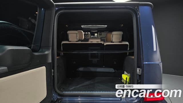 Mercedes-Benz G-Class 2024 — Photo 23/34
