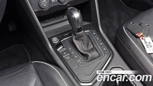 Volkswagen Tiguan Allspace 2020 — ფოტო 9/20