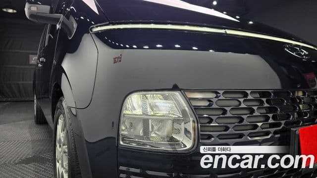 Hyundai Staria 2024 — Photo 5/32