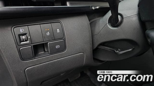 Hyundai Staria 2026 — ფოტო 19/20