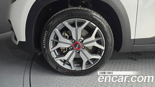 Kia Seltos 2020 — Photo 2/20