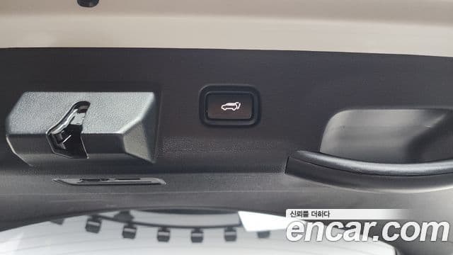 Kia Sportage 2022 — Фото 18/20