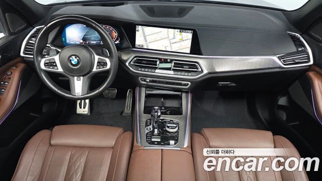 BMW X5 2023 — Фото 7/20