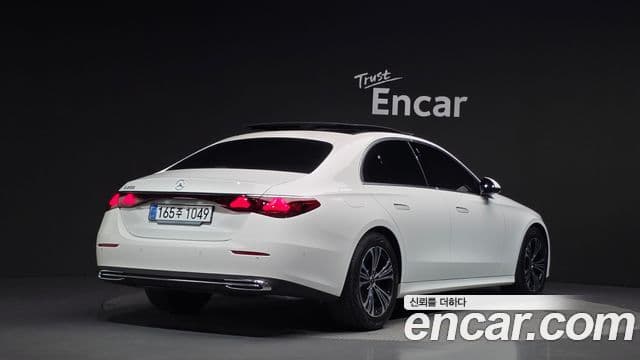 Mercedes-Benz E-Class 2025 — Şəkil 2/20
