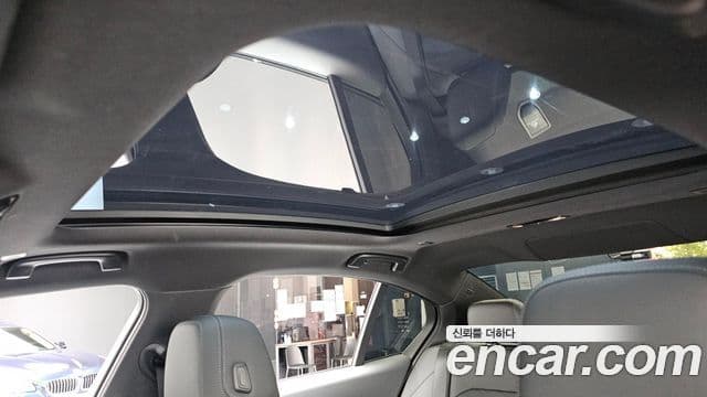 BMW 5 Series 2026 — Photo 15/34