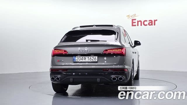 Audi SQ5 2023 — Şəkil 13/34