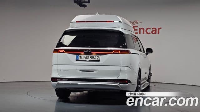 Kia Carnival 2022 — Фото 4/20