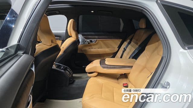 Volvo S90 2023 — Şəkil 12/20