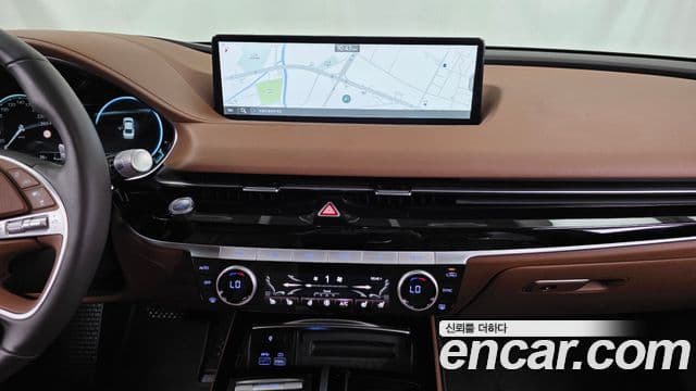 Genesis Electrified G80 2023 — фото 14 из 20