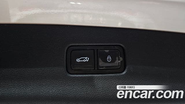 Genesis GV70 2022 — Şəkil 20/20