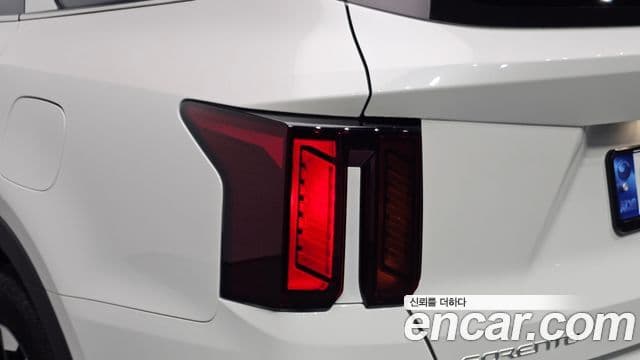 Kia Sorento 2023 — Şəkil 6/32