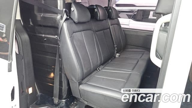 Hyundai Staria 2023 — Şəkil 12/20