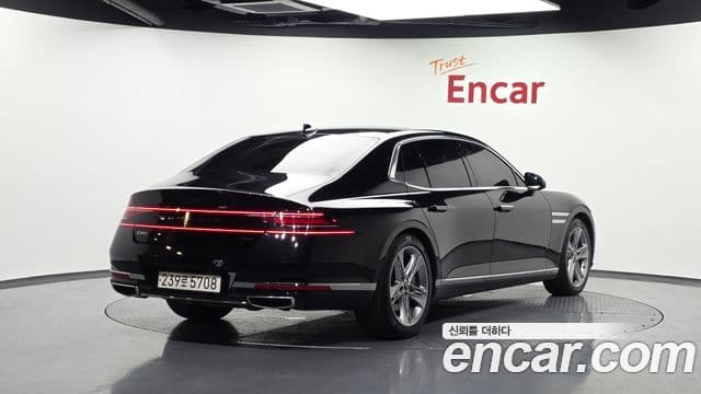 Genesis G90 2022 — Şəkil 2/20
